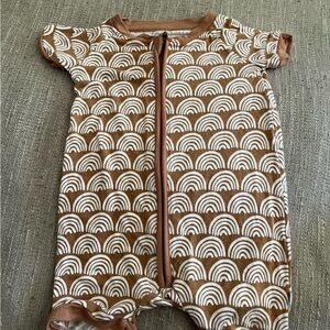 Little Sleepies rust rainbow shorty romper